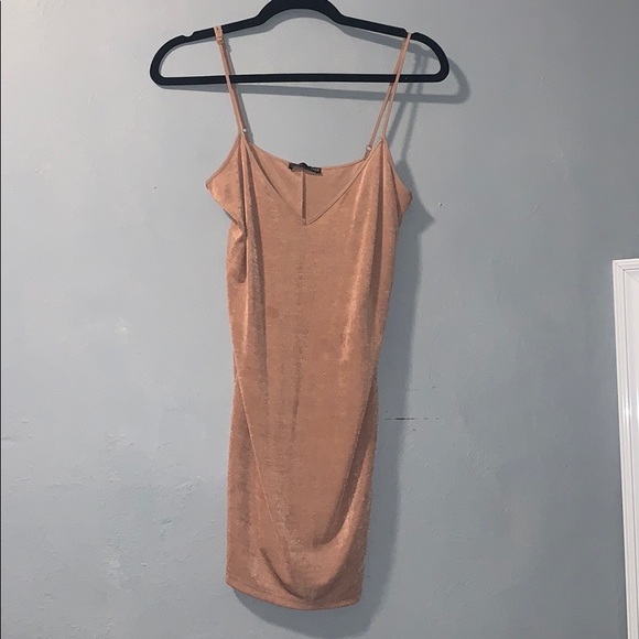 Zara Dresses & Skirts - Zara V neck pink dress